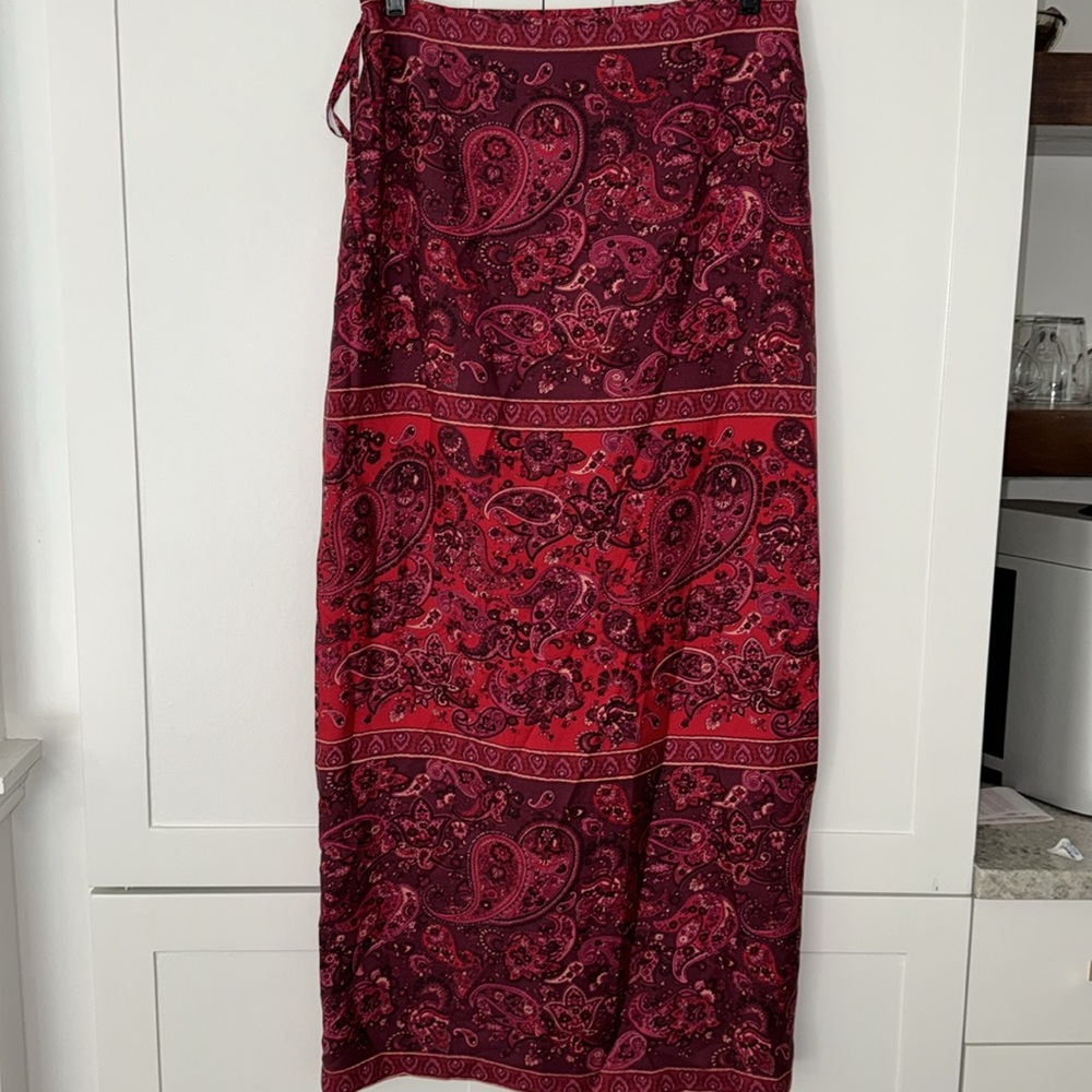 EXPRESS 100% Silk Wrap Around Maxi Skirt - Size 11/12 - Picture 4 of 16